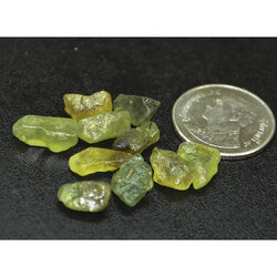 แซฟไฟร์ก้อน 29.20 กะรัต 10 ชิ้น