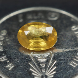 บุษราคัมบางกะจะ 0.85 กะรัต