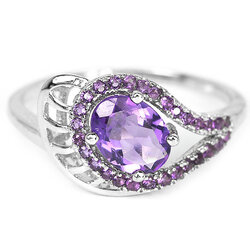 แหวนพลอยอะเมทิสต์แบบเก๋