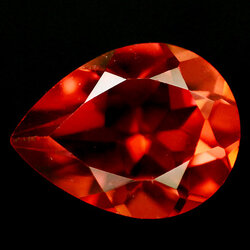 พลอยโทแพซสีส้มแดง 1.95 กะรัต
