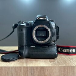Canon EOS 5D Mark IV