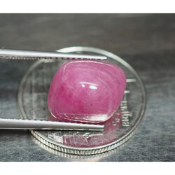 พลอยทับทิมแท้ 7.70 กะรัตสีชมพูแดงสวย