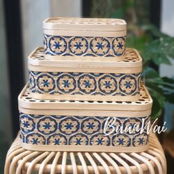 กล่องไม้ไผ่ลายพิกุล ฝาสานโปร่ง (สีฟ้า)