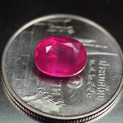 พลอยทับทิม (Ruby) 1.95 กะรัตลดราคา