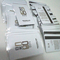 Pvc Card บัตรแถบแม่เหล็ก Lo-Co และ Hi-Co