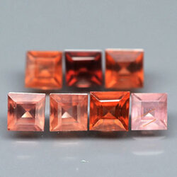 เพทายดิบสีน้ำตาลส้ม 3.82 กะรัต 7 ชิ้นไม่เผา