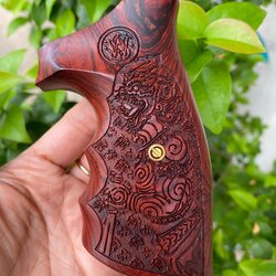 ด้ามไม้พยุงลูกโม่ Smith&Wesson K (สแควบัท)