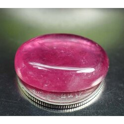 พลอยทับทิมแท้ 21.25 กะรัตสีชมพูอมแดง
