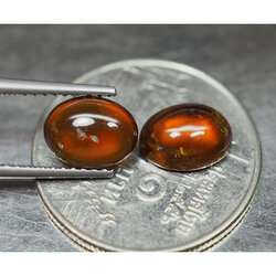 เฮสโซไนต์โกเมน 3.25 กะรัต 2 ชิ้นสีแดงส้ม