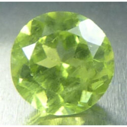 พลอยเพอริดอท (Peridot) 1.05 กะรัต