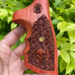 ด้ามไม้ลูกโม่ Smith&Wesson J (สแควบัท)