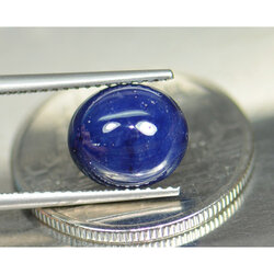 พลอยไพลินหลังเบี้ย 5 กะรัต