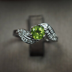 แหวนพลอยเพอริดอดแท้