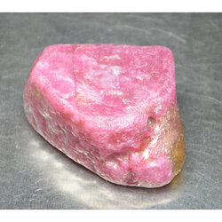 พลอยก้อนทับทิม (Ruby) 44.05 กะรัต