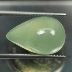 พรีไนท์ (Prehnite) 11.95 กะรัต