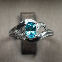 แหวนพลอยเพทายกัมพูชาสวยมาก