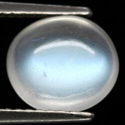 มูนสโตน (Moon Stone) 2.50 กะรัตประกายฟ้า