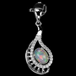 จี้พลอยโอปอลหลากสีประดับเพชรสวยเก๋