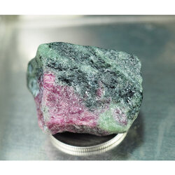 พลอยทับทิมซอยไซต์ 81.85 กะรัต