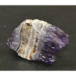 ผลึกพลอยอเมทิสต์ 74.35 กะรัตสำหรับสะสม