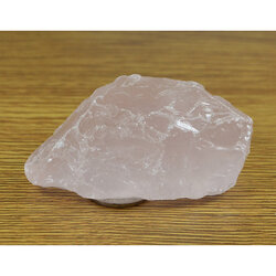 ก้อนโรสควอร์ต (Rose Quartz) 400 กะรัต