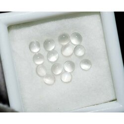 มูนสโตนหรือมุกดาหาร 1.70 กะรัต 14 ชิ้น 3 มิล