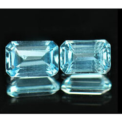 โทแพซสีฟ้า 1.40 กะรัต 2 ชิ้น
