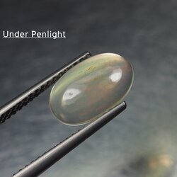 โอปอลหลากสี (Opal) 1.02 กะรัต