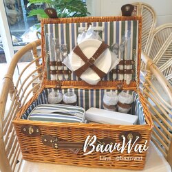 ตะกร้าปิคนิค พร้อมชุดครัว สำหรับ 4 ท่าน