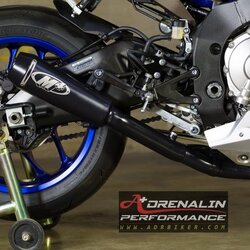 ท่อ M4 GP2 Full System (BLACK CERAMIC) (Titanium) สำหรับ R1 ปี 215 ขึ้นไป (For Exhibition only)