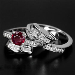 แหวนคู่รักประดับพลอยแท้ทับทิมและซัฟไฟร์สีขาว