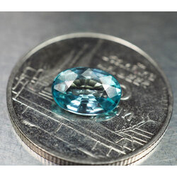 เพทาย (Blue Zircon) 1.40 กะรัตสีฟ้า