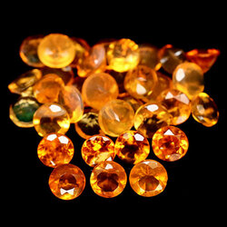 ไฟร์โอปอลสีส้ม 2.21 กะรัต 34 ชิ้น 2.8 มม.