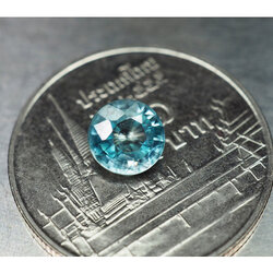 เพทาย (Blue Zircon) 0.95 กะรัตสีฟ้าน้ำทะเลสวย