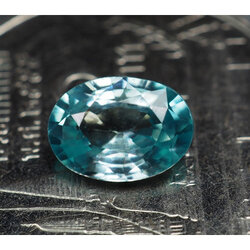 พลอยเพทายกัมพูชา (Zircon) 1.10 กะรัต