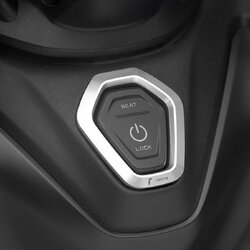 ครอบสวิทช์กุญแจ rizoma สำหรับ Tmax 560 2022+ อลูมิเนียม