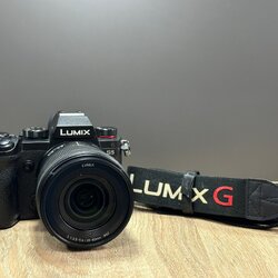 Panasonic Lumix DC-S5+Lumix 20-60 S1:3.5-5.6