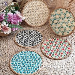 แผ่นสานตกแต่งผนัง ลายพิกุล ขนาด 15 นิ้ว