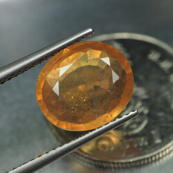 บุษราคัมอัฟริกาสีเหลือง (Sapphire) 4.25 กะรัต