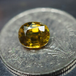 พลอยแท้สฟีน (Sphene) 1.31 กะรัต