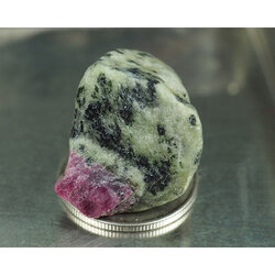 พลอยทับทิมซอยไซต์ 59.35 กะรัต