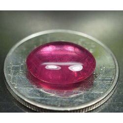 พลอยทับทิม (Ruby) 4.35 กะรัตสีแดงเข้ม