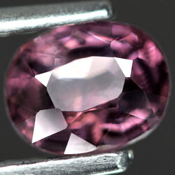 พลอยสปิเนล (Spinel) 1.10 กะรัตสีม่วงลดราคา
