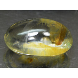 แก้วกาบทองแบบมีรุ้งโป่งข่ามพม่า 39.95 กะรัต