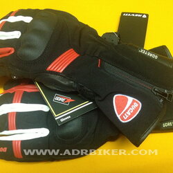 Dacati strada gloves by REV\'IT - ถุงมือ Ducati strada