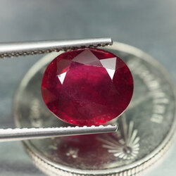 พลอยทับทิม (Ruby) 3.21 กะรัต