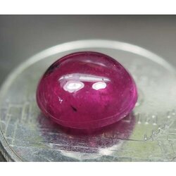 พลอยทับทิม (Ruby) 4.60 กะรัตสีแดงเข้ม