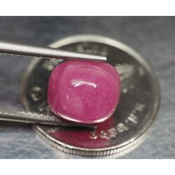 พลอยทับทิมสำหรับสะสม 5.85 กะรัตสวย