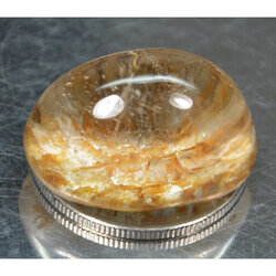 โป่งข่ามแม่สอดแก้วกาบทอง 27.90 กะรัตสวย