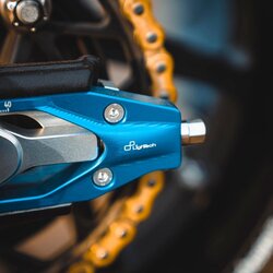 Lightech ชุดตั้งโซ่ สำหรับ S1000RR 2020 ขึ้นไป